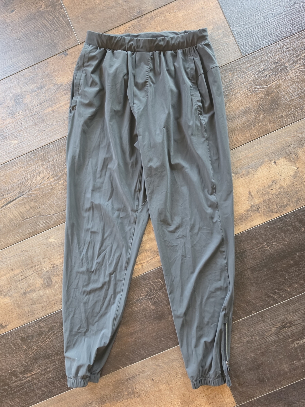 Lululemon Surge Jogger Men's Medium Gray Running Training Athletic Pants
